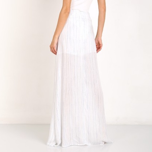 The Jetset Diaries White Maxi Skirt - Picture 5 of 10